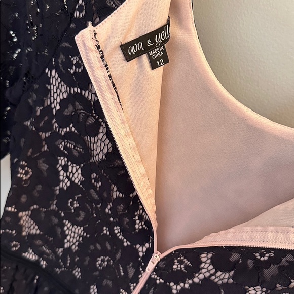 Navy Blue Lace Kids Party Dress SZ 12 - Picture 4 of 6